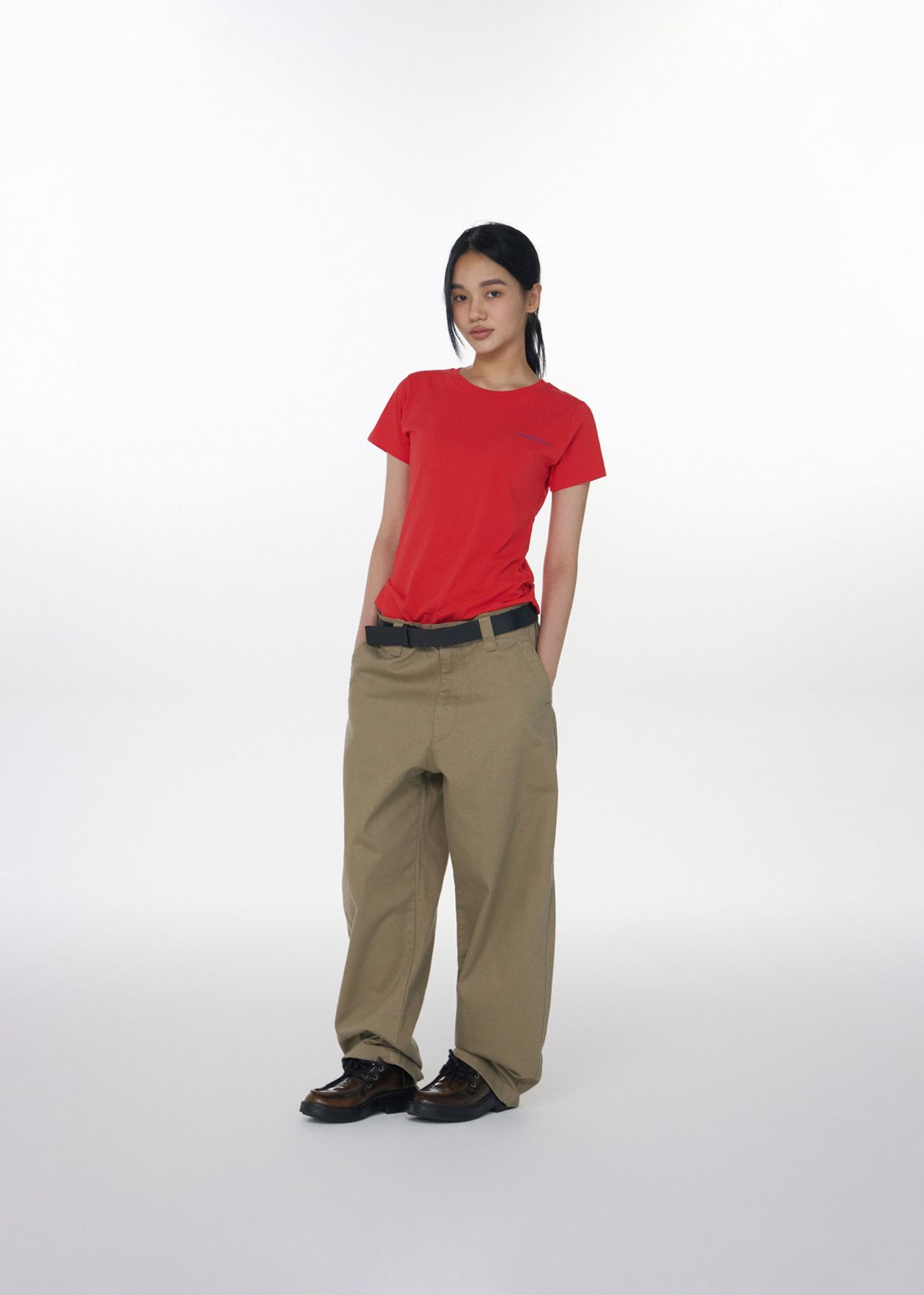 어텐즈(ATTENDS) Attends for cuteness tee (Red)