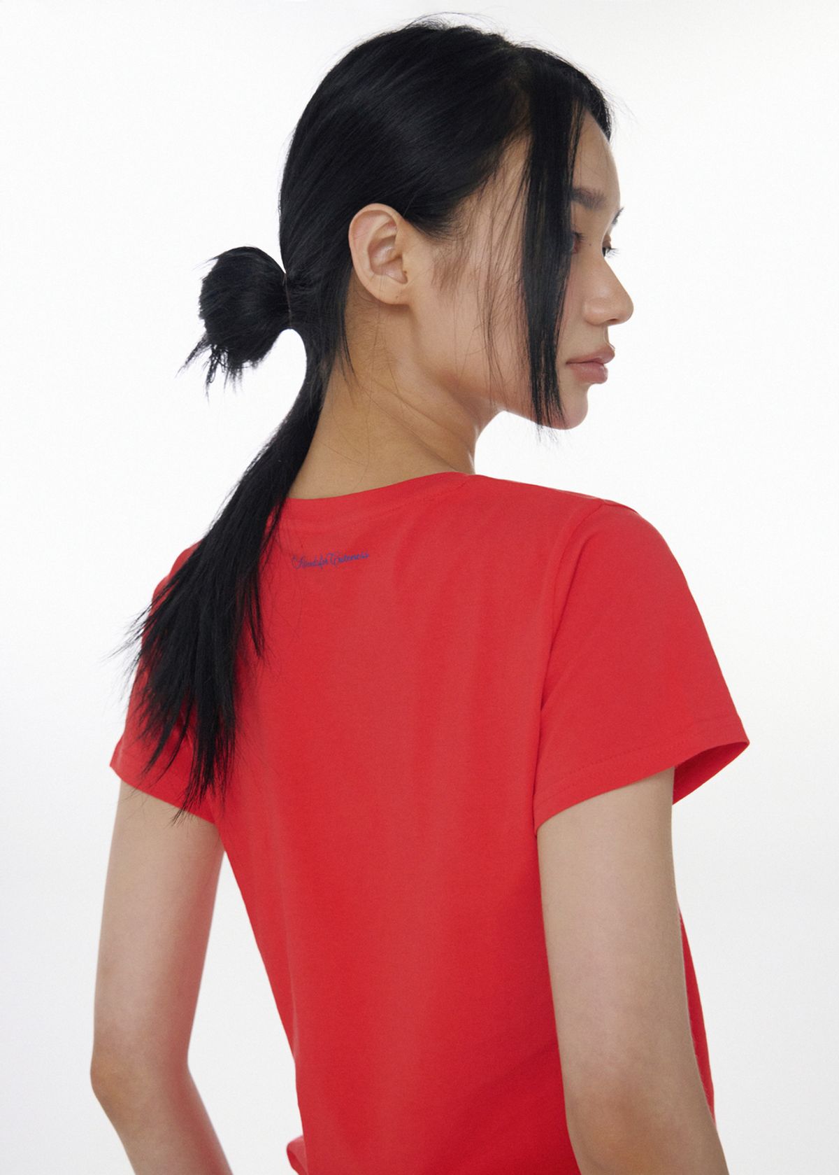 어텐즈(ATTENDS) Attends for cuteness tee (Red)