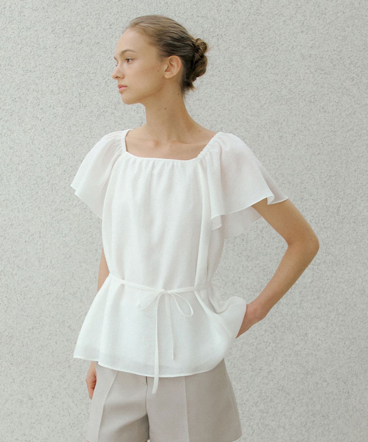 오떼뜨(OCTETTE) ANGELA SQUARE NECK BLOUSE_2COLOR