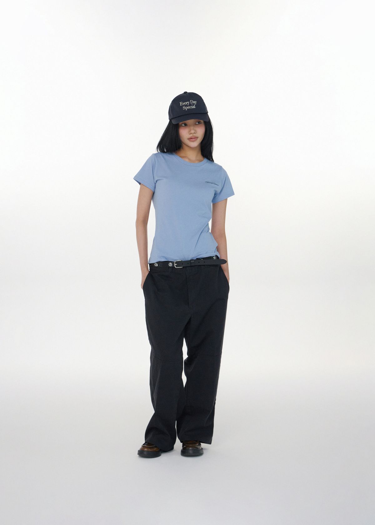 어텐즈(ATTENDS) Attends for cuteness tee (Sky blue)