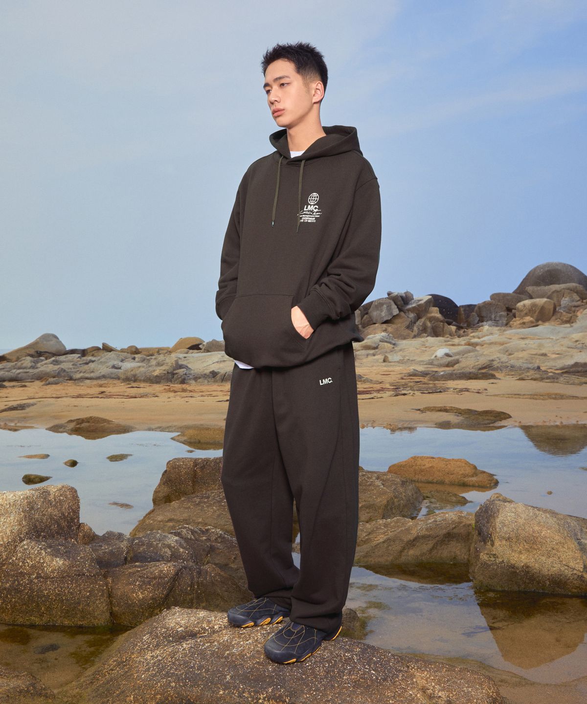 엘엠씨(LMC) SIGNATURE COMBO HOODIE black