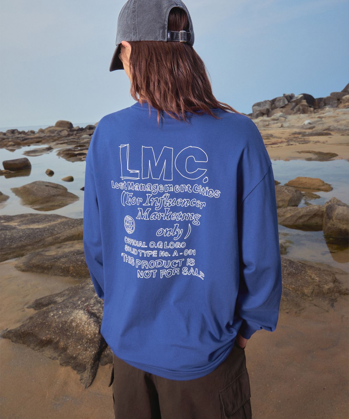 엘엠씨(LMC) FN DOODLE LONG SLV TEE ivory