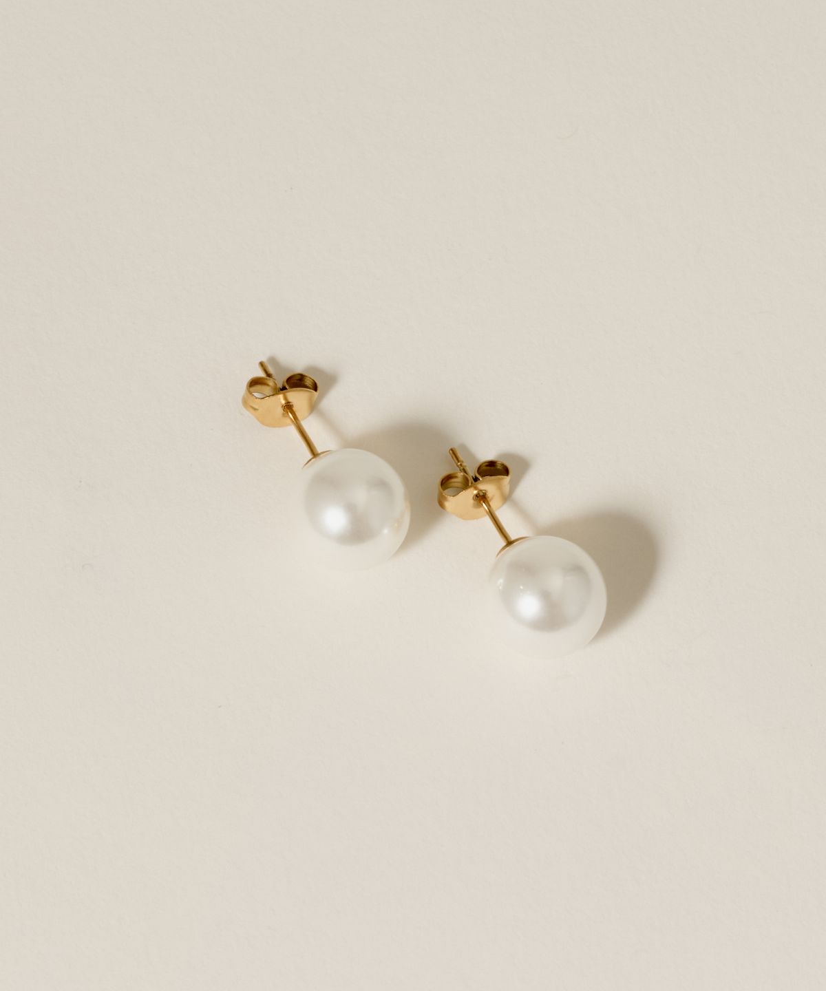 노비스도쿄(NOVICE TOKYO) 진주 귀걸이 Pearl Stud Pierce[Stainless] / Gold