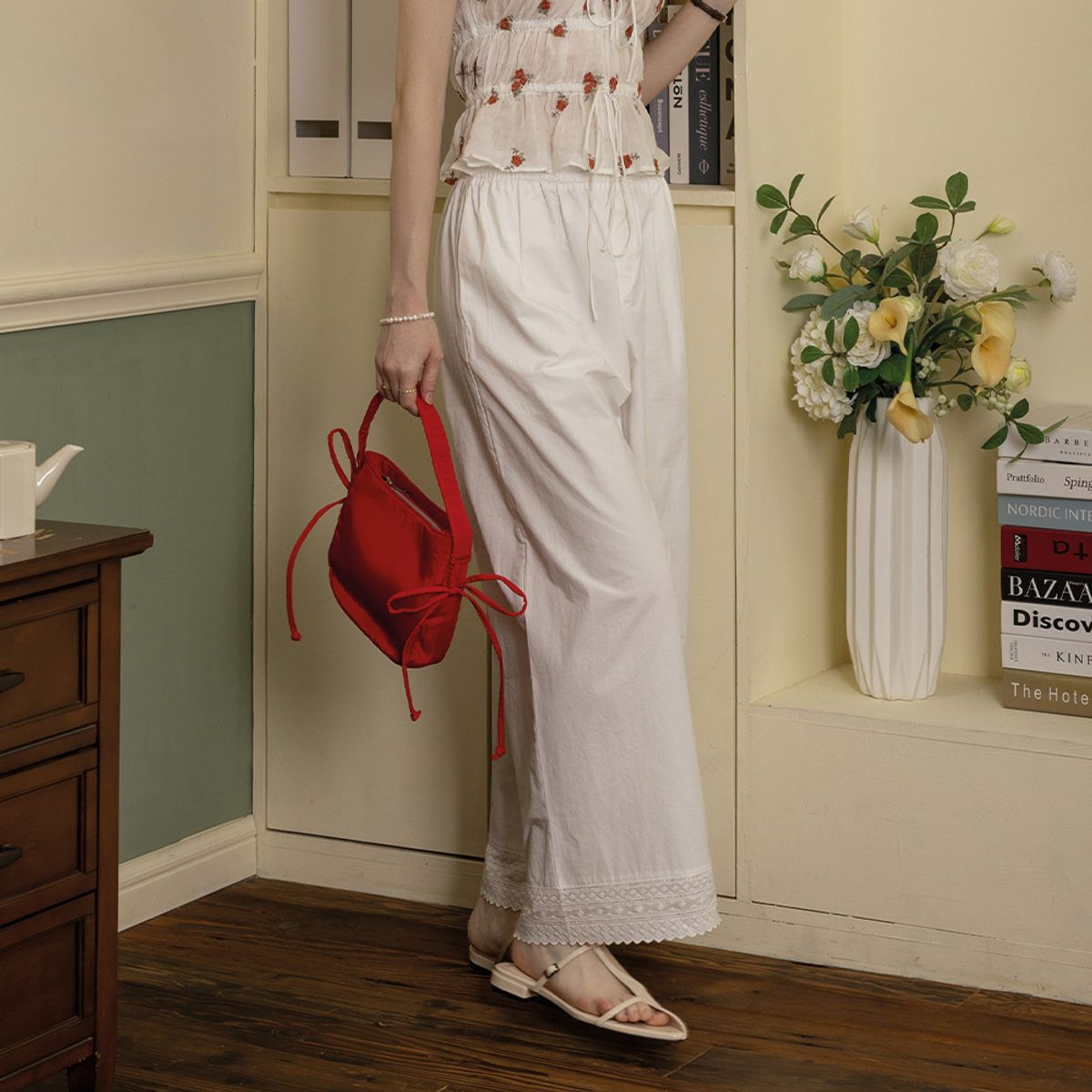 던드롭(DUNDROP) DD_Lace hem long pants_WHITE