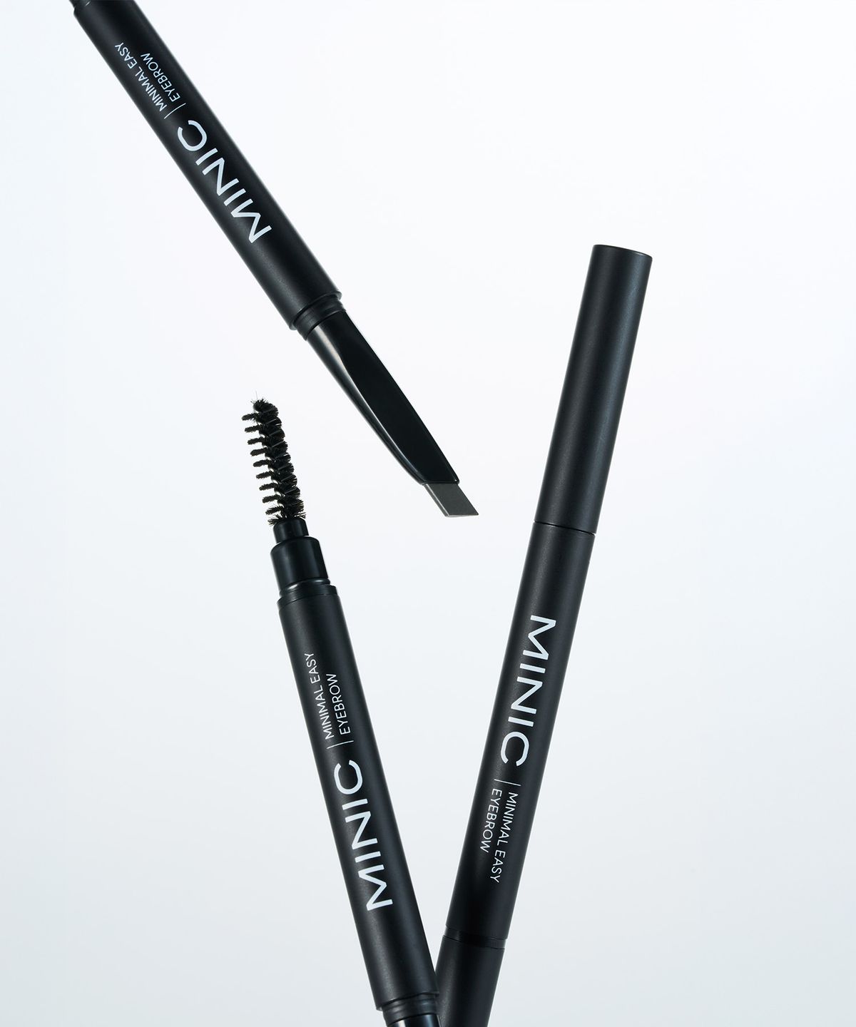 미닉(MINIC) 미니멀 이지 아이브로우 내추럴 블랙 0.3g