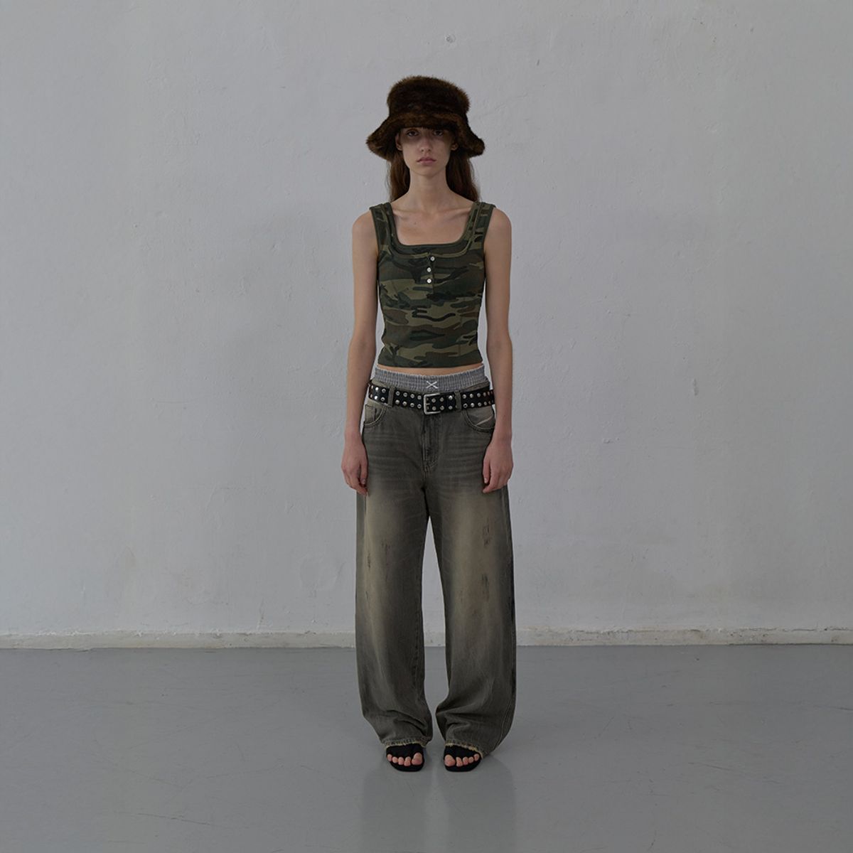 엘씨디씨티엠(LCDC™) DOUBLE LAYERED TANK TOP CAMO (KHAKI)