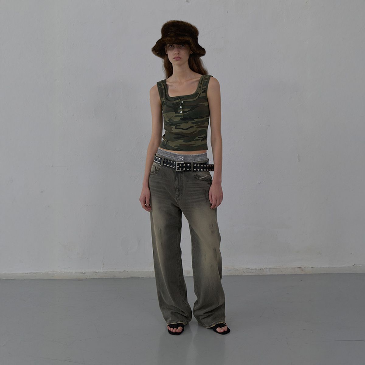 엘씨디씨티엠(LCDC™) DOUBLE LAYERED TANK TOP CAMO (KHAKI)