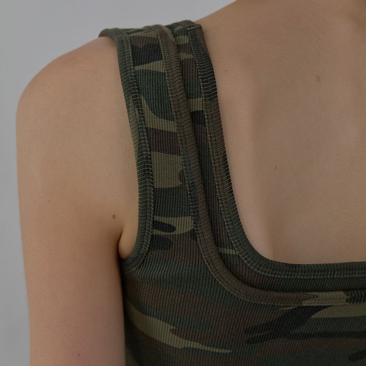 엘씨디씨티엠(LCDC™) DOUBLE LAYERED TANK TOP CAMO (KHAKI)