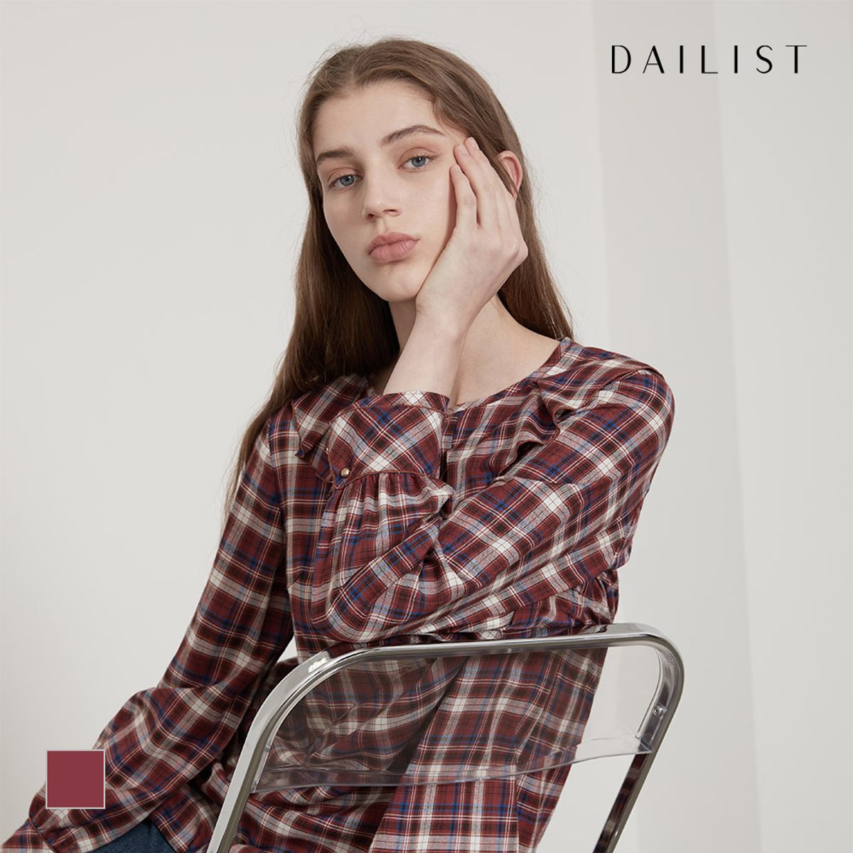 데일리스트(DAILIST) 프릴카라 단추 블라우스_MDBNLYF7311