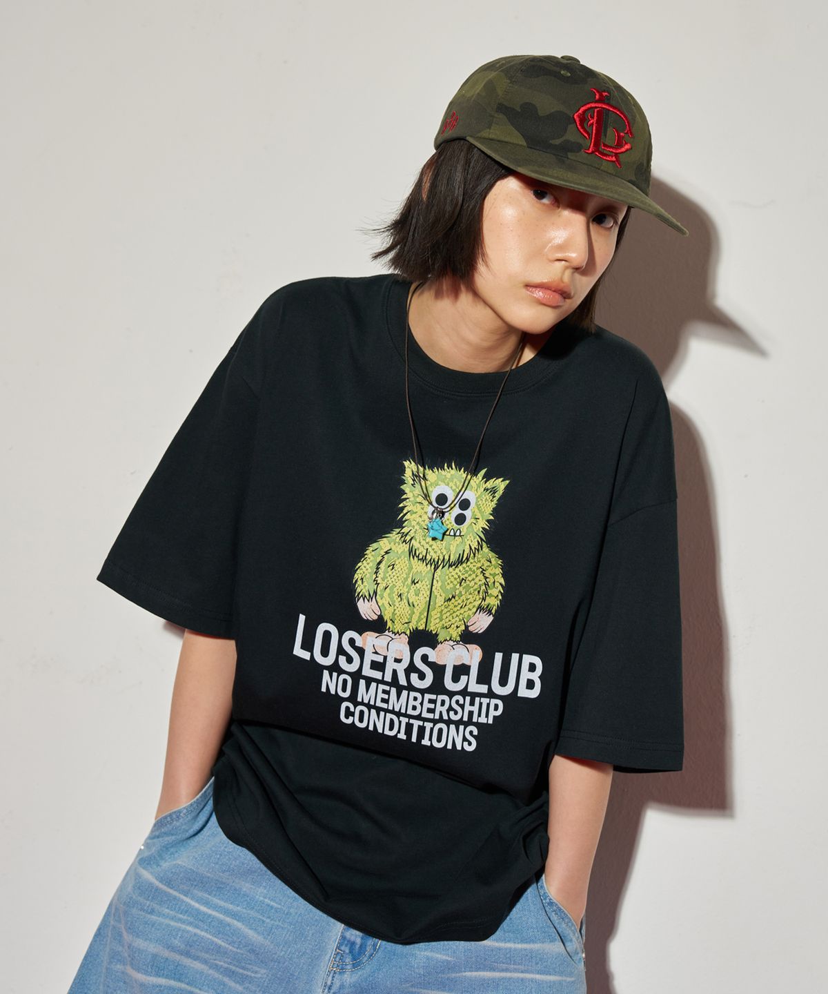 루저스클럽(LOSERS CLUB) 예티 그래픽 반팔티셔츠 블랙