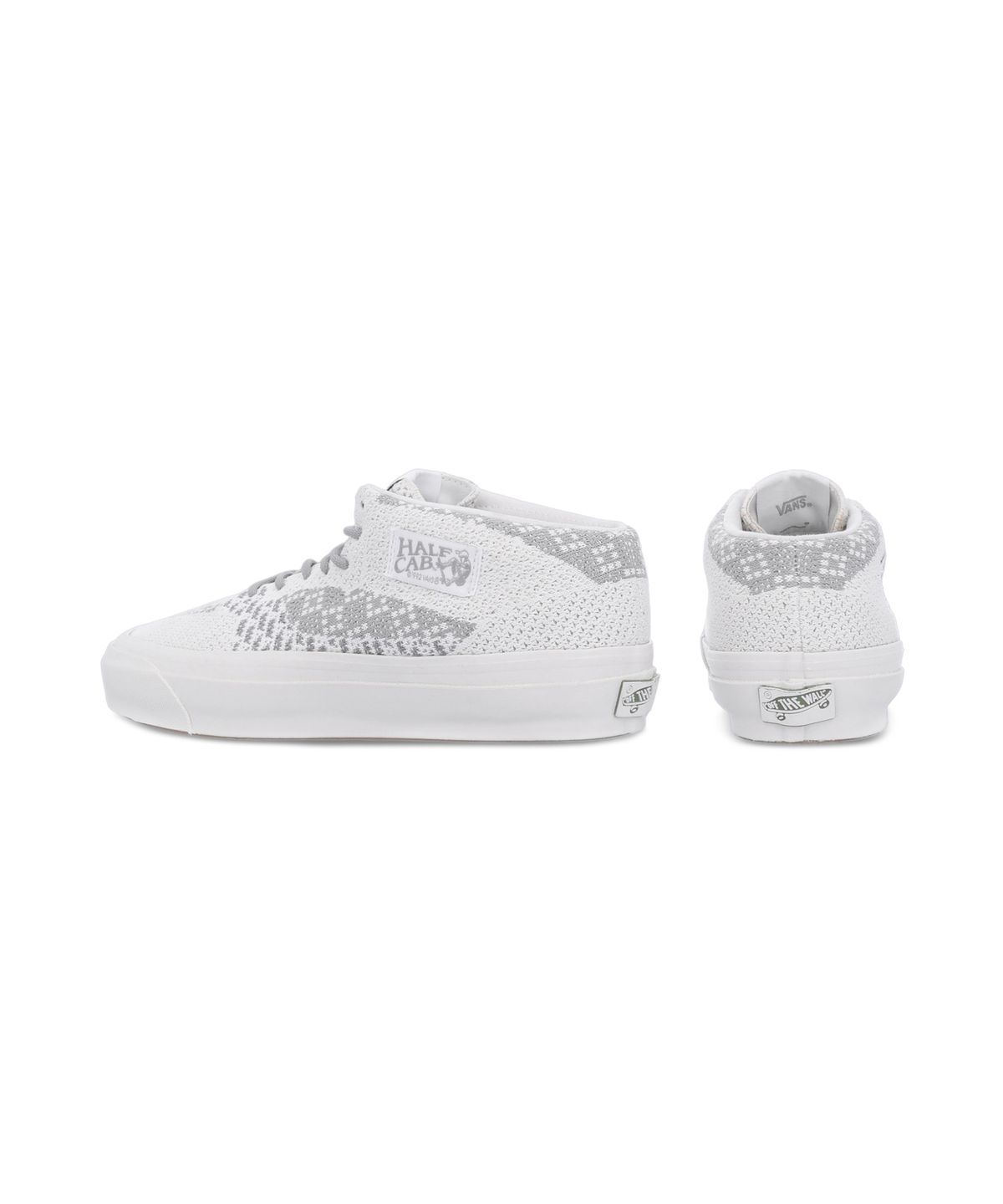 반스(VANS) 프리미엄 하프 캡 33 EK - 프로스트 그레이 / VN000EFM85T1