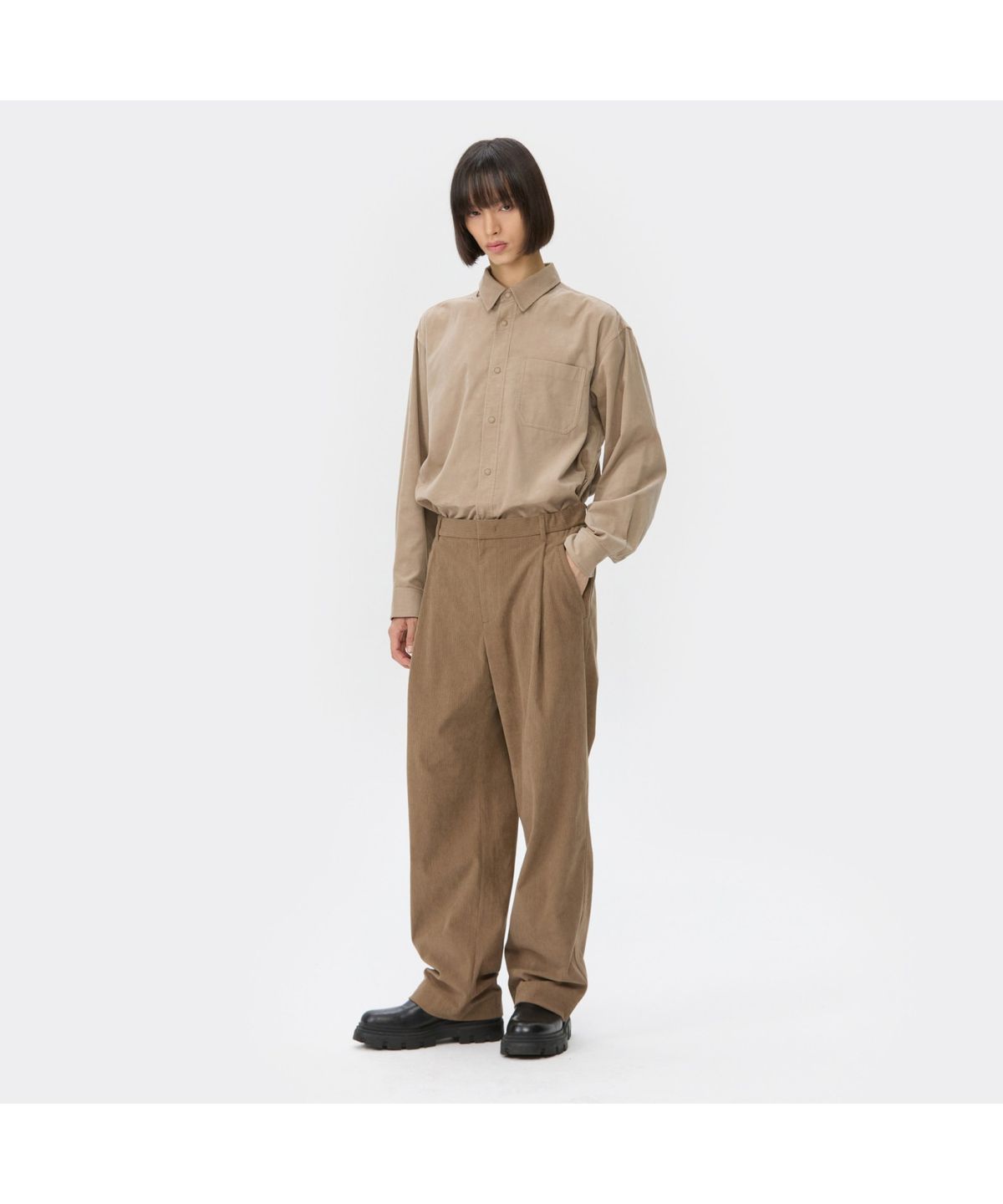 커스텀멜로우(CUSTOMELLOW) Beige Wide Fit One Tuck Corduroy Pants CWPAW25842BEX