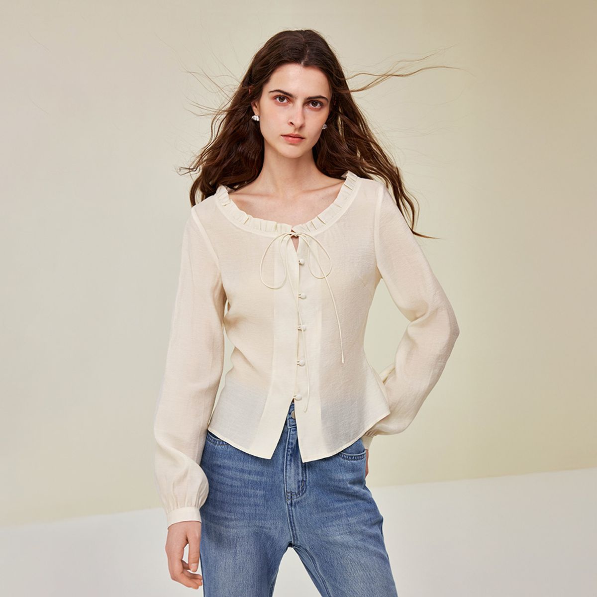 와이와이아이엠(YYIAM) YY_Sense lace collar tencel blouse