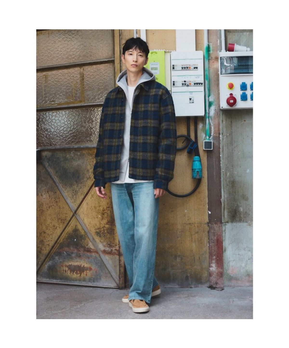 시프트지(SHIFT.G) Semi Wide Tapered Denim Pants  Blue