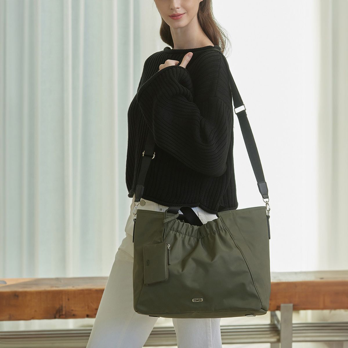 엘르(ELLE) 레이 나일론 숄더백 ELW20902 / 5컬러