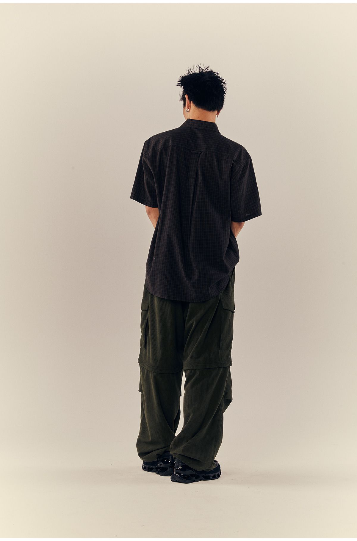 프라이데이세븐(FRIDAYSEVEN) 컨버터블 투웨이 2way wide pt corduroy khaki