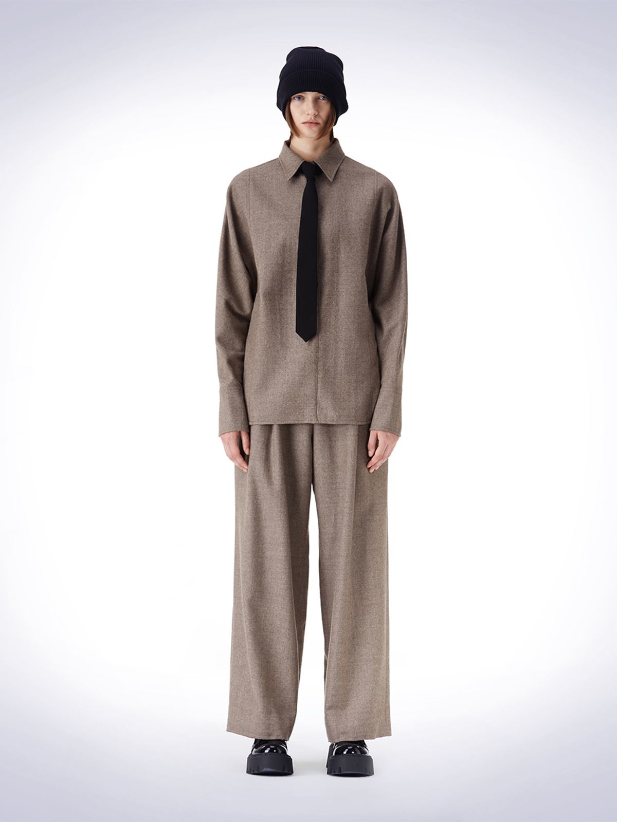 하우스공칠이씨(HAUS072C) DOLMAN SLEEVE OVER FIT SHIRT BROWN