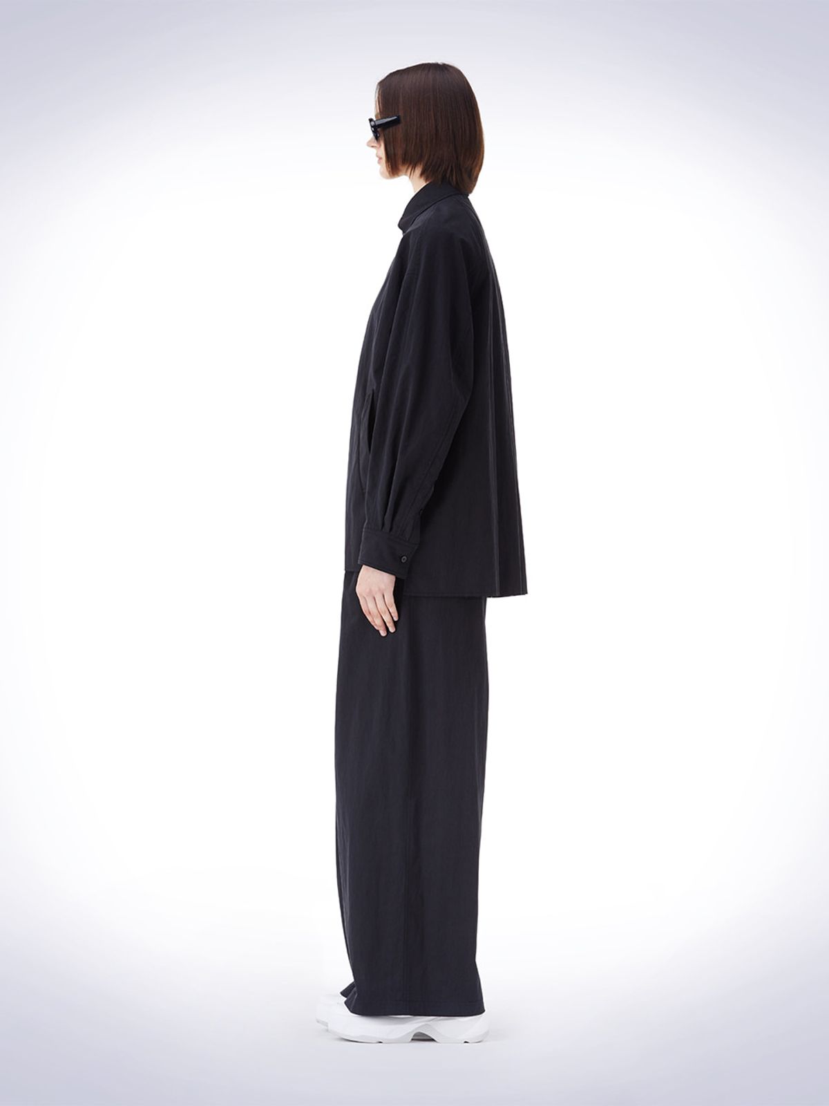 하우스공칠이씨(HAUS072C) RAW CUT POKET HEM SHIRT BLACK