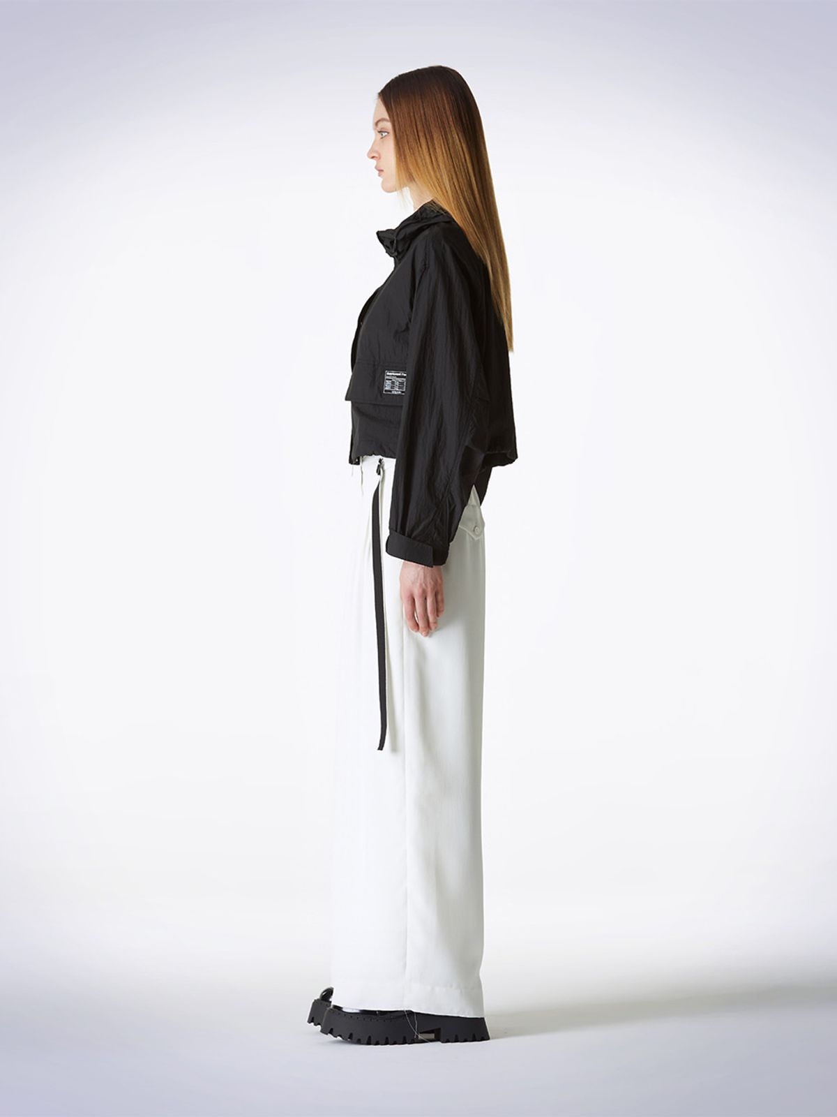 하우스공칠이씨(HAUS072C) LASSEZ PANTS WHITE