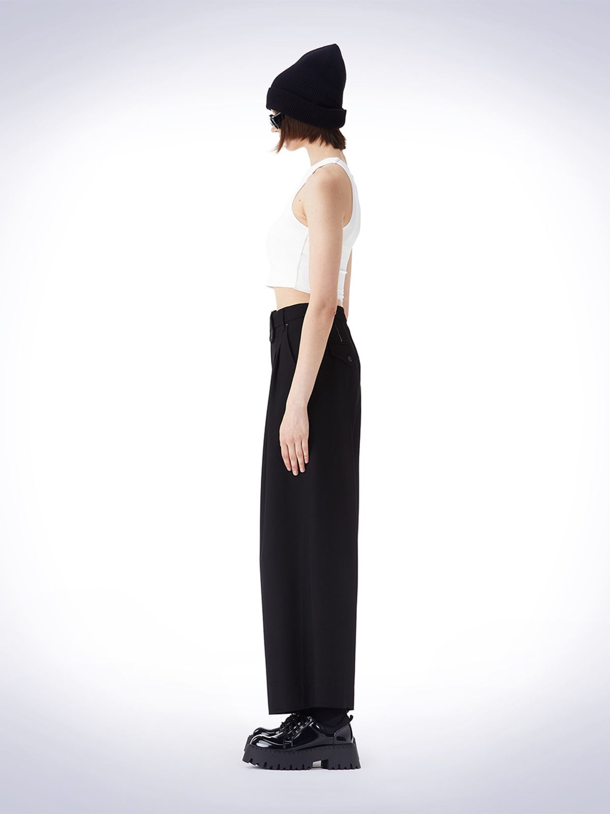 하우스공칠이씨(HAUS072C) WAIST POINT TWO-TUCK WIDE PANTS BLACK