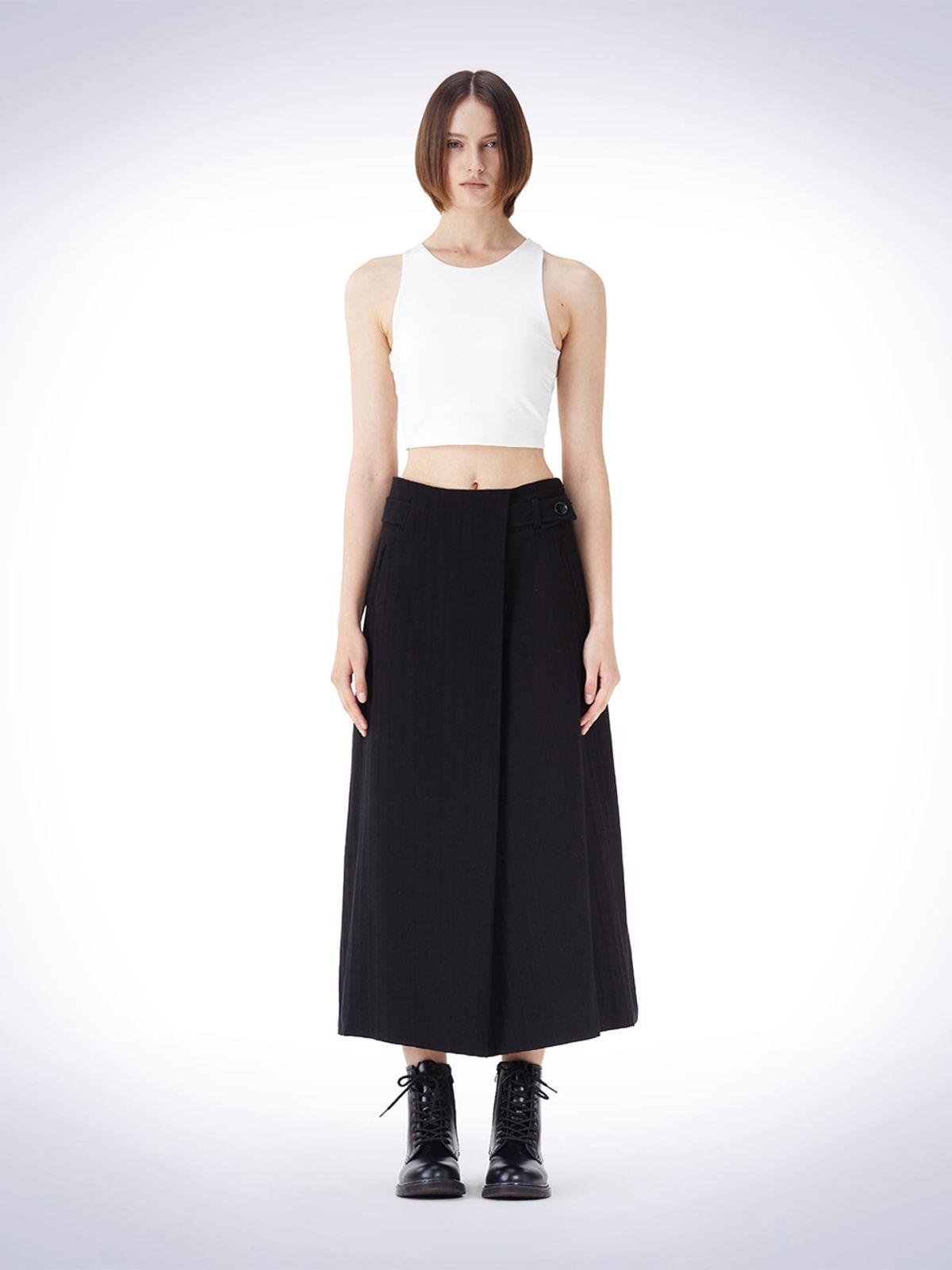 하우스공칠이씨(HAUS072C) DIAGONAL TUCK BELT SKIRT BLACK