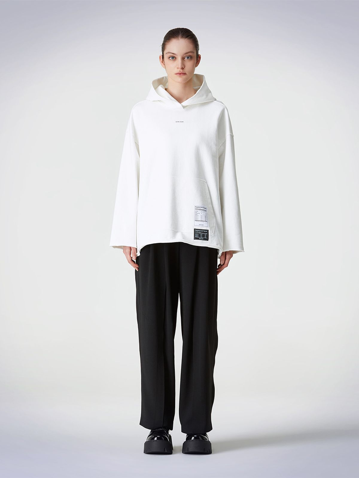 하우스공칠이씨(HAUS072C) BUNNY T-SHIRTS WHITE