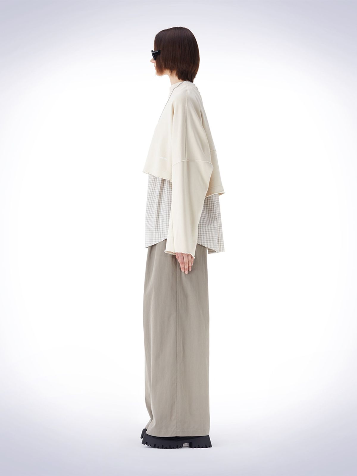 하우스공칠이씨(HAUS072C) SHIRTS LAYERD OVER FIT T-SHIRT IVORY