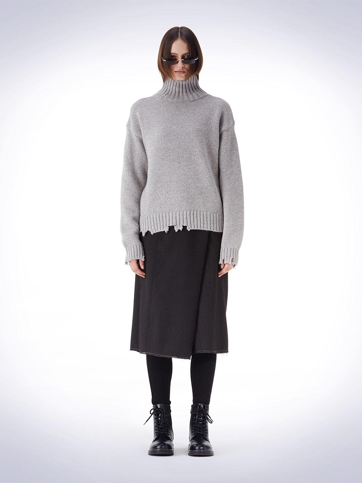 하우스공칠이씨(HAUS072C) DAMAGE HIGH-NECK PULLOVER KNIT BEIGE