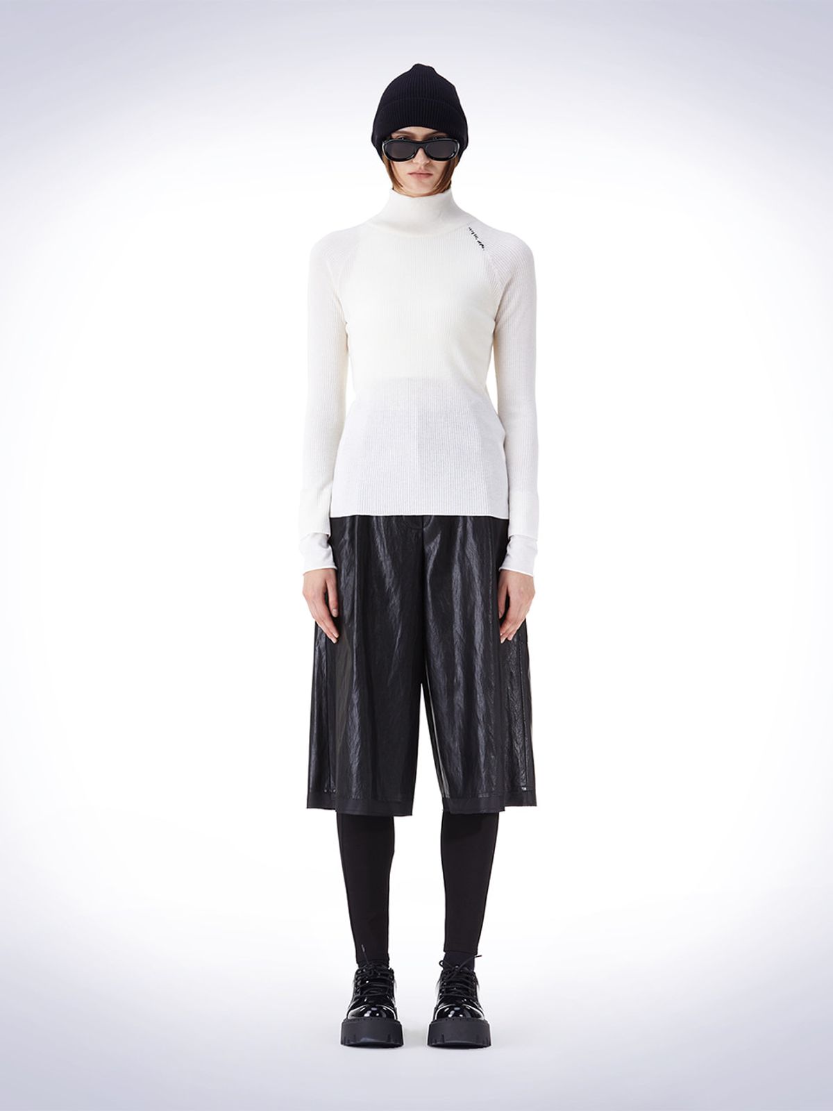 하우스공칠이씨(HAUS072C) WOOL LAYERED STITCH KNIT IVORY