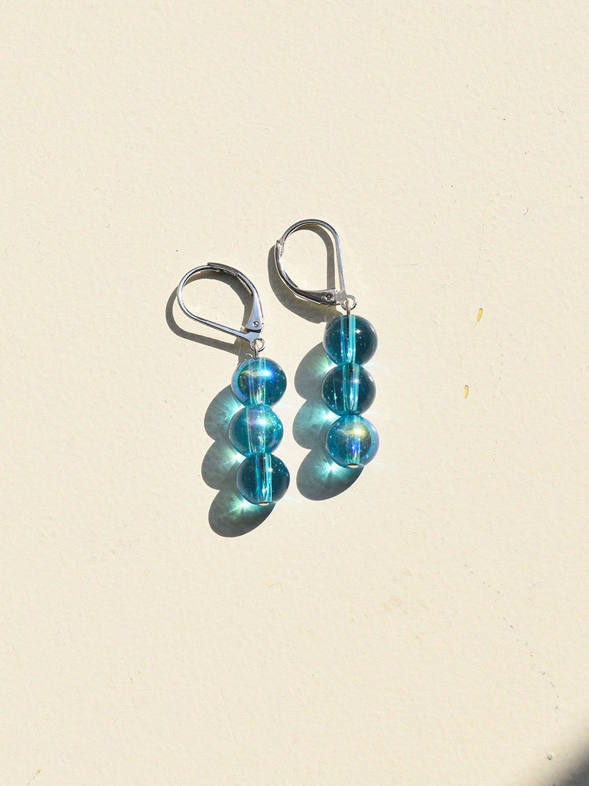 유지떼(USITE) SEA LIGHT EARRING, BLUE