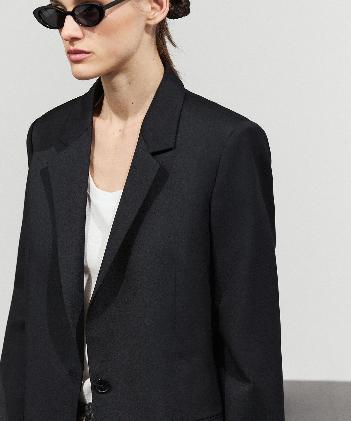 마시모두띠(MASSIMO DUTTI) 100% 엑스트라 파인 울 투 버튼 블레이저