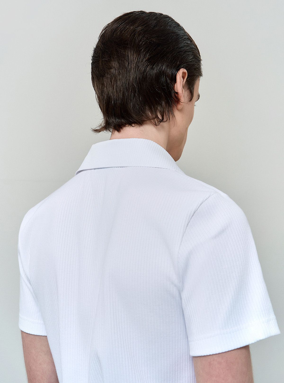쿠르베(COURBE) V-NECK POLO (White)
