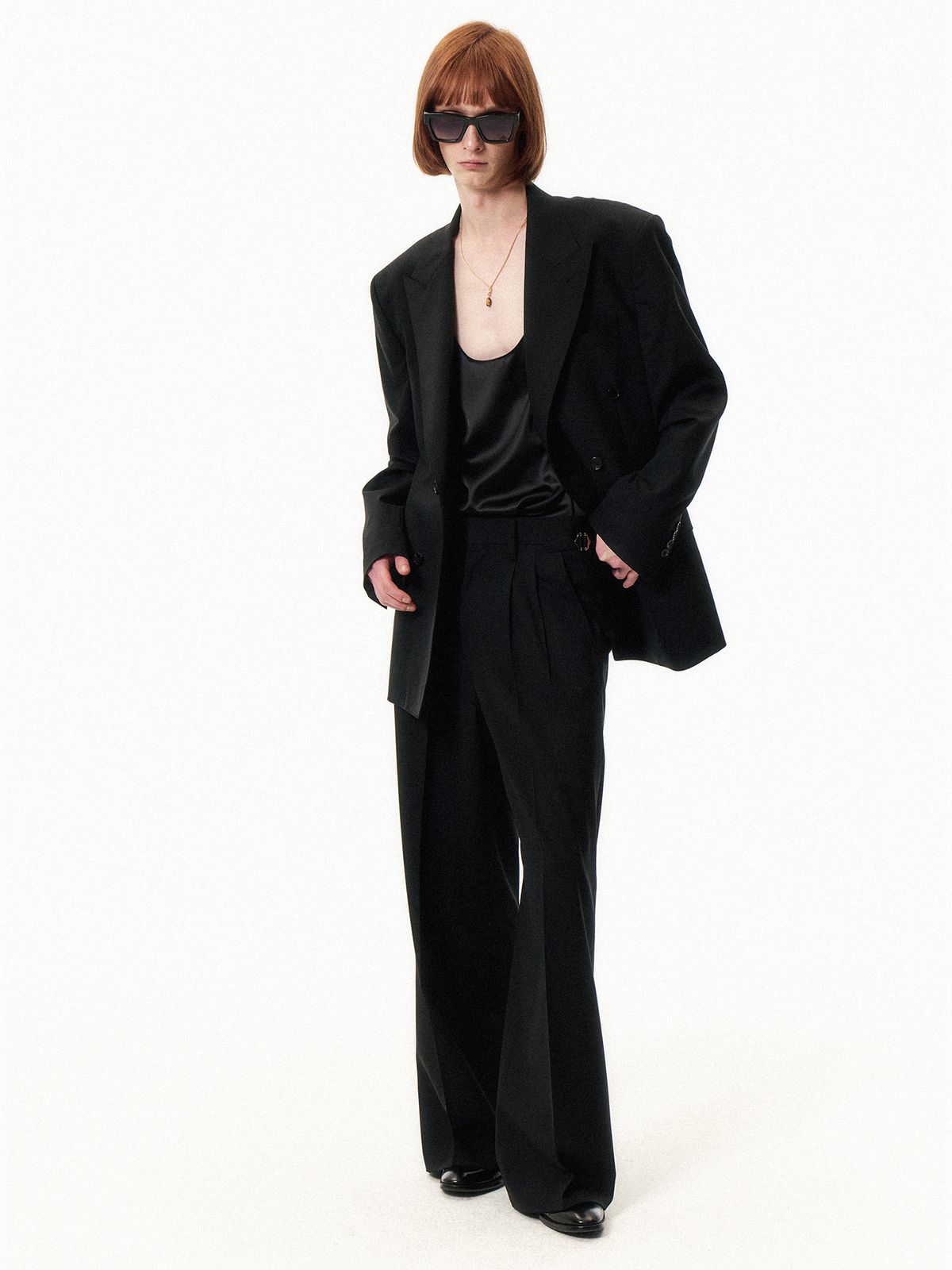 쿠르베(COURBE) Double Peaked Brested Blazer (Black)