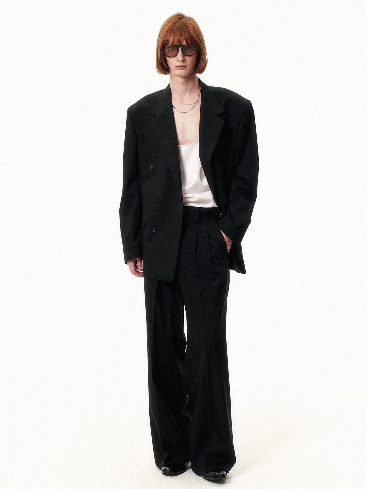 쿠르베(COURBE) Double Notched Brested Blazer (Black)
