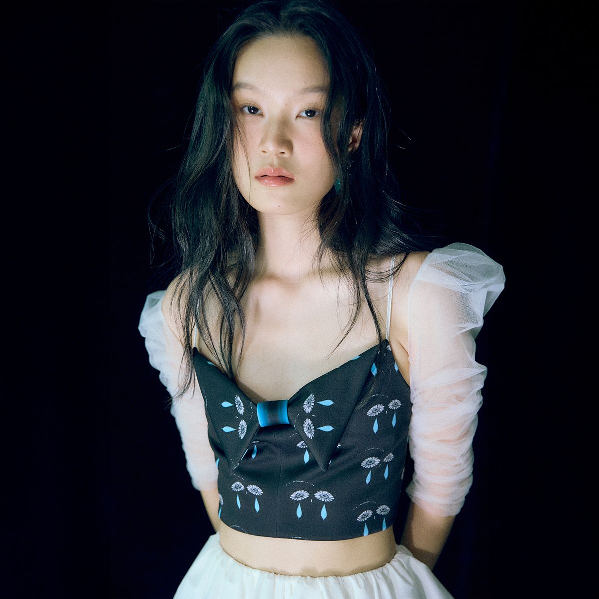 러뷰이(LOVUEE) 튤 퍼프 슬리브 볼레로 화이트