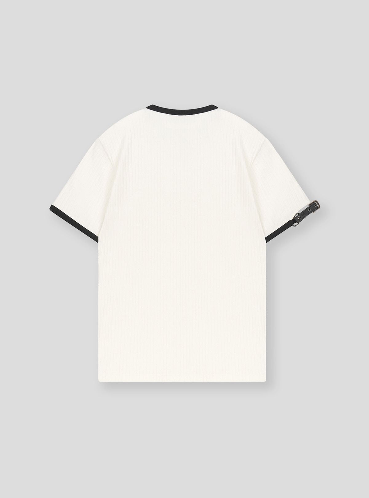 쿠르베(COURBE) Buckle Contrast Wed Round Neck T-shirt (White)