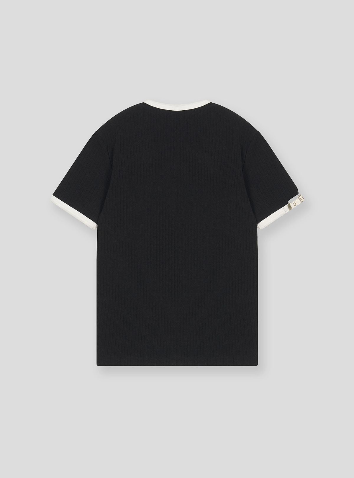 쿠르베(COURBE) Buckle Contrast Wed Round Neck T-shirt (Black)