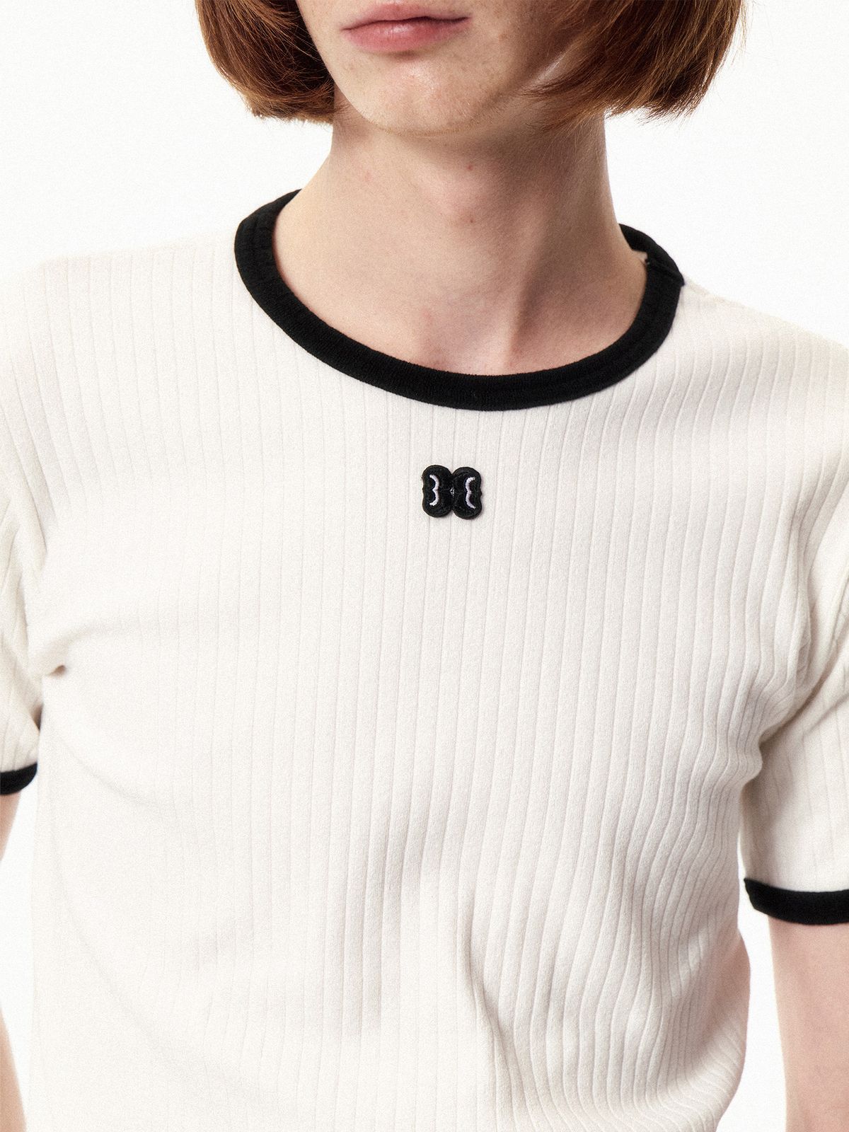 쿠르베(COURBE) Contrast Wed Round Neck T-shirt (White)