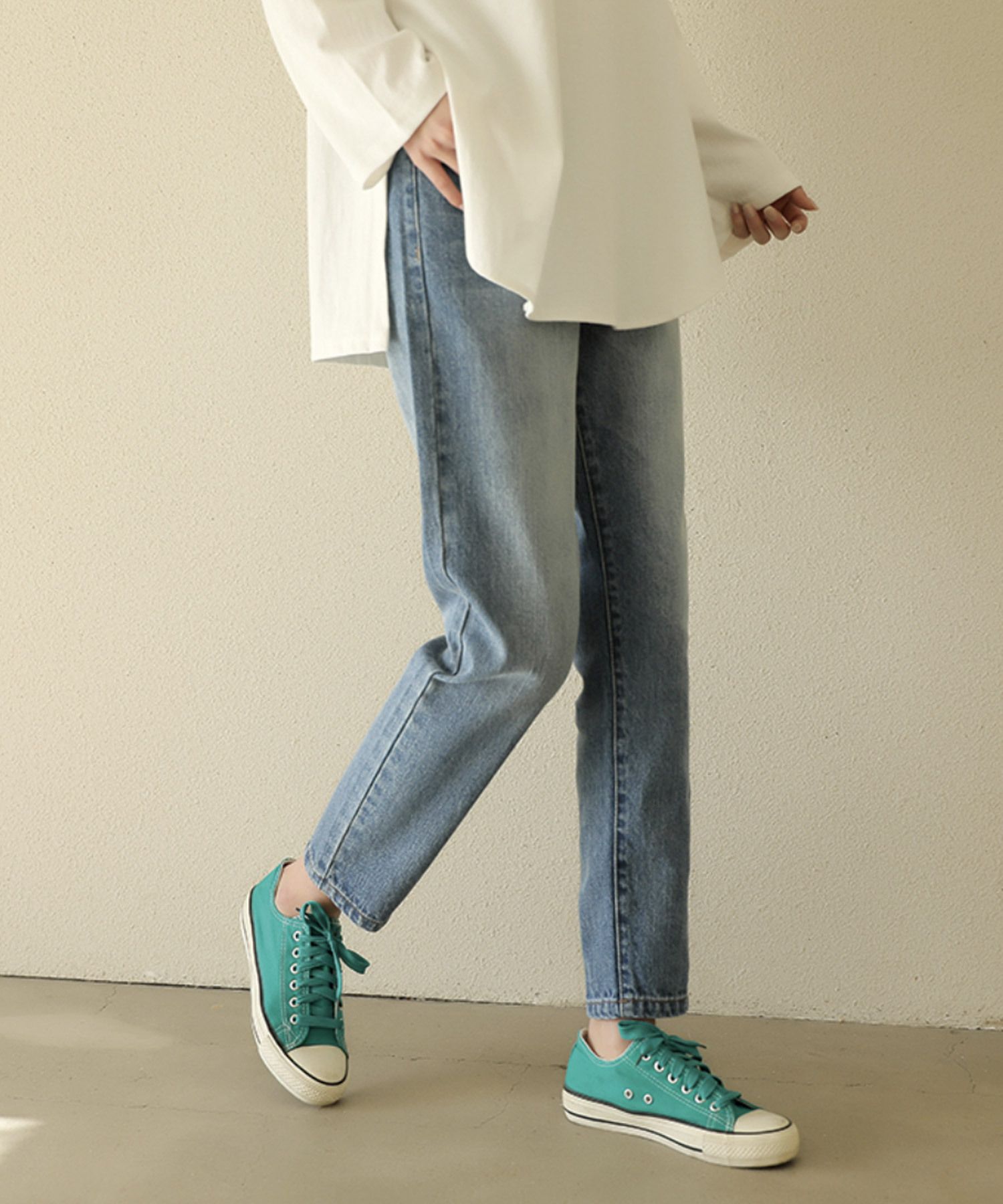 MUSINSA | BBAEBBAE Vintage blue washed straight denim pants