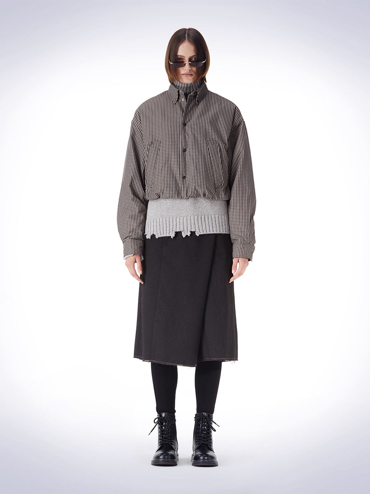 하우스공칠이씨(HAUS072C) CROP PADDING CHECK JACKET BEIGE