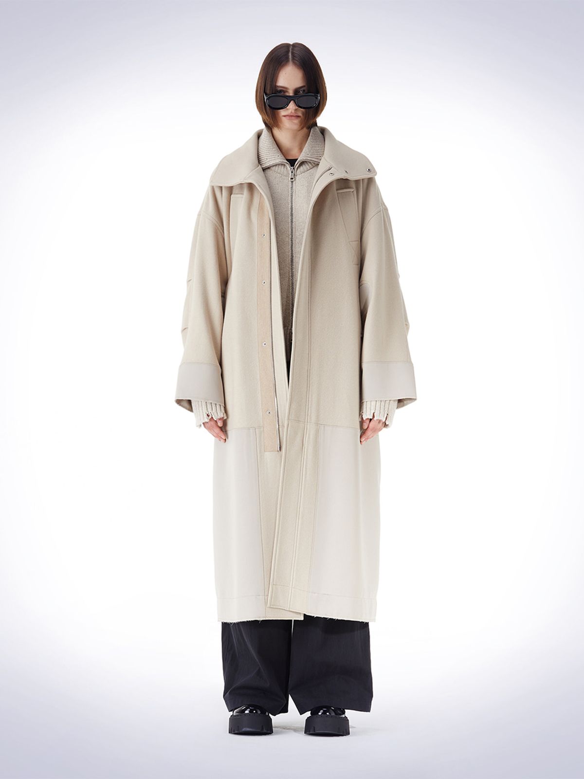 하우스공칠이씨(HAUS072C) PATCH POINT LONG COAT BEIGE