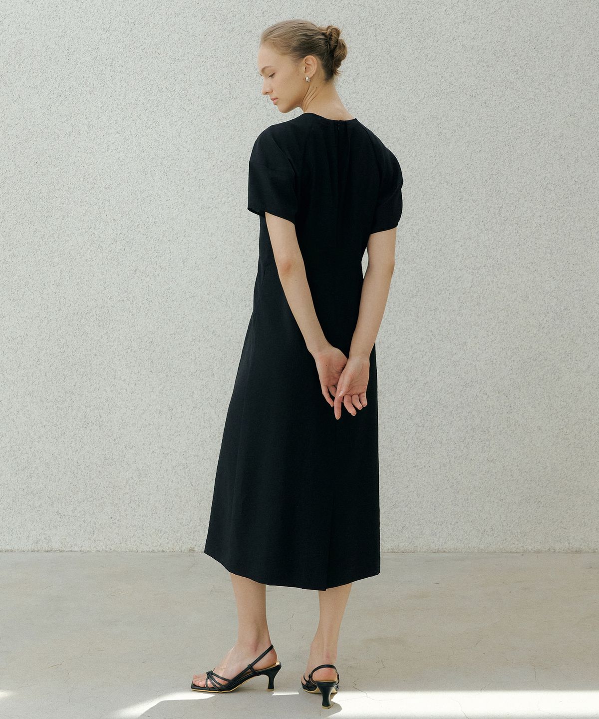 오떼뜨(OCTETTE) MONA WOOL TENCEL SHEER LINE OPS_2COLOR