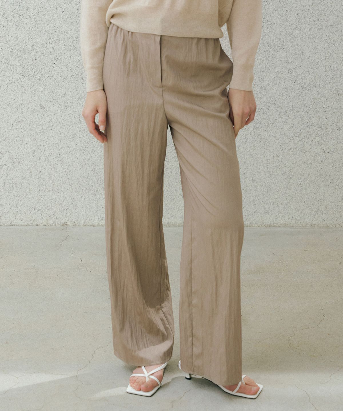 오떼뜨(OCTETTE) AIRY SOFT ANORAK BANDING PANTS_2COLOR