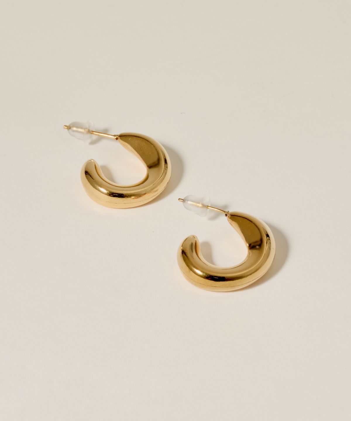 노비스도쿄(NOVICE TOKYO) 뉘앙스 후프 귀걸이 Nuance Hoop Pierce［Stainless］ / Gold