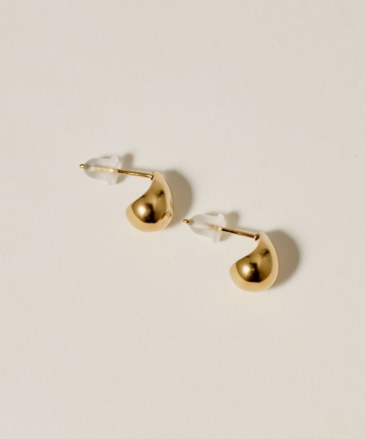노비스도쿄(NOVICE TOKYO) 미니 볼륨 귀걸이 Mini Volume Pierce［Stainless］ / Gold