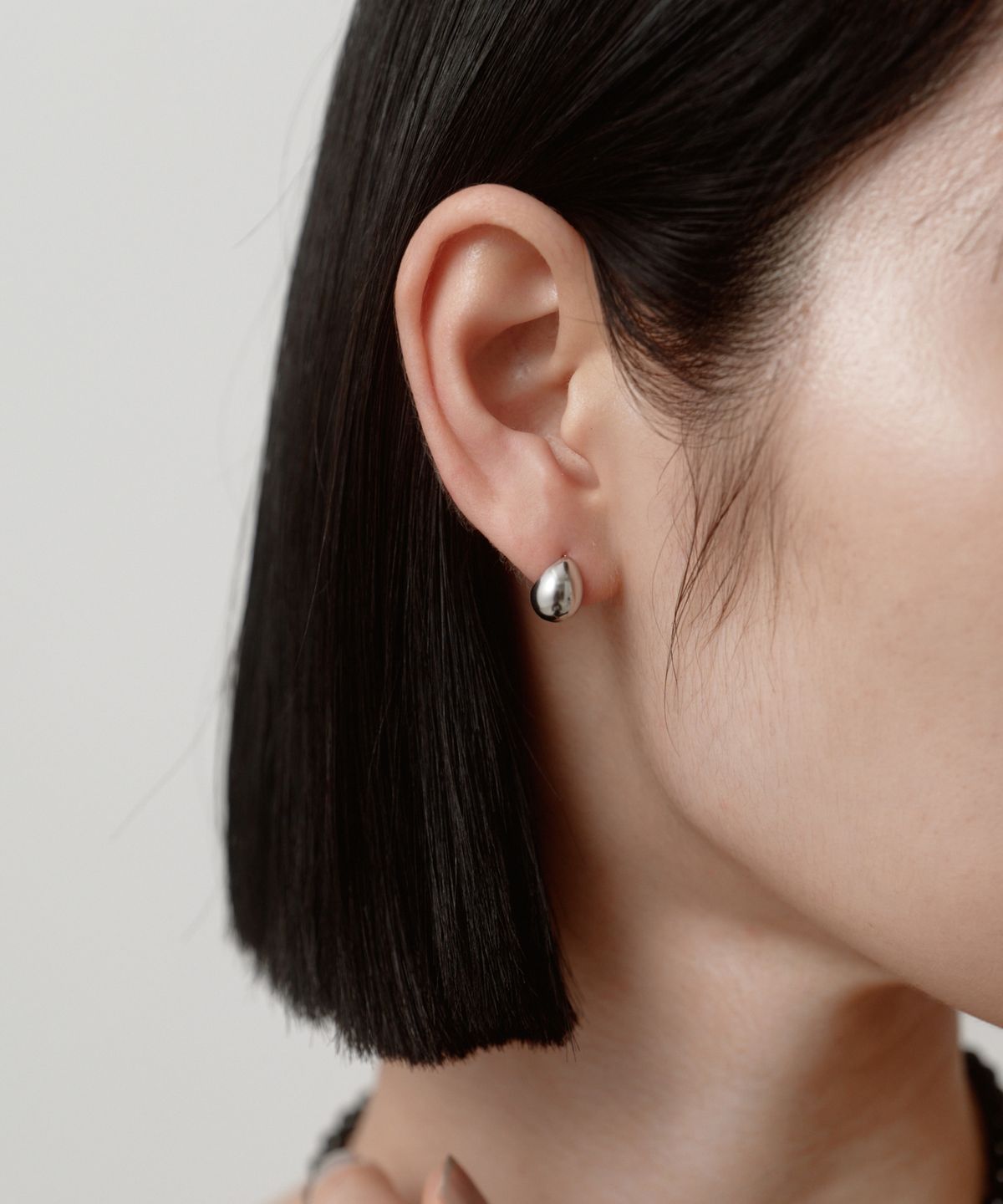 노비스도쿄(NOVICE TOKYO) 미니 볼륨 귀걸이 Mini Volume Pierce［Stainless］ / Silver