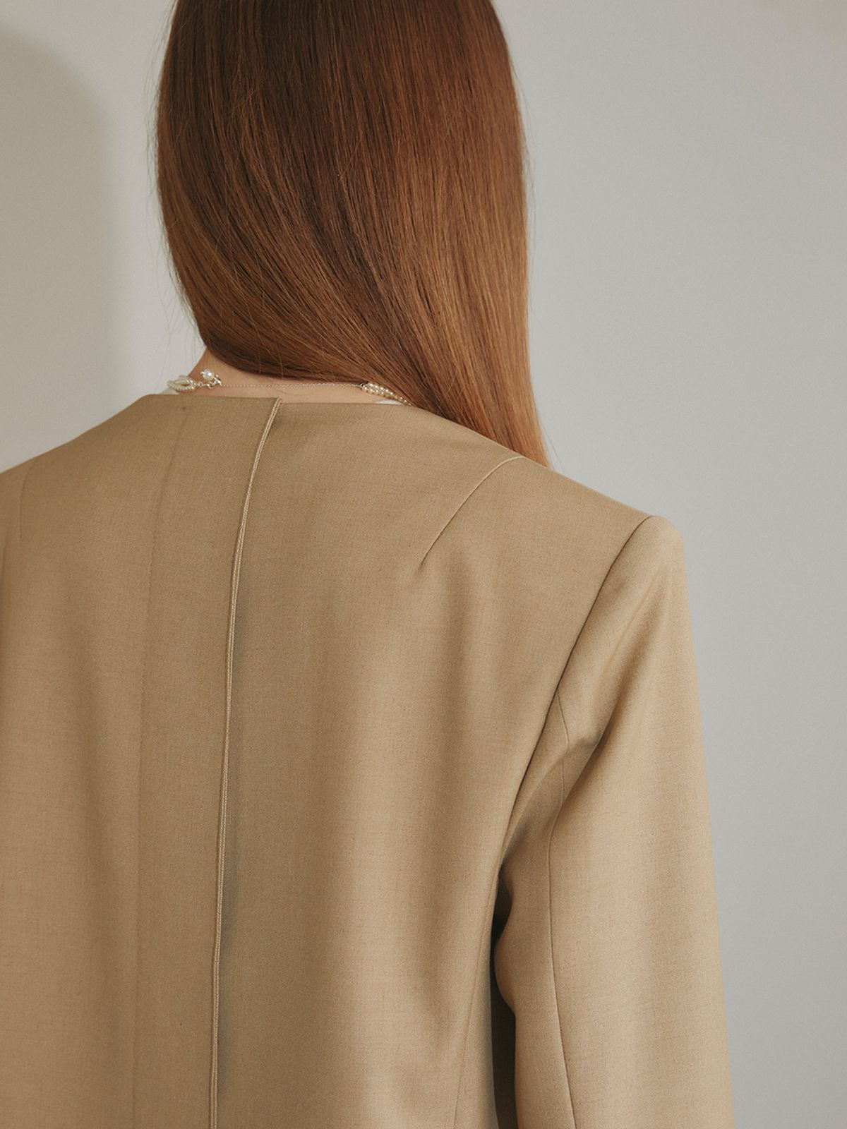 레이허(RAYHER) Oversized V-Neck Wool Blazer [TAN BEIGE]