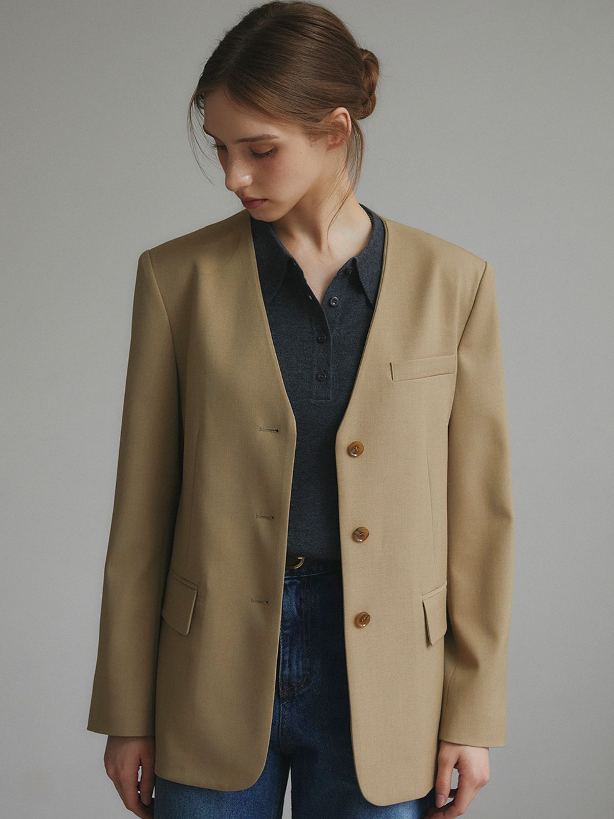 레이허(RAYHER) Oversized V-Neck Wool Blazer [TAN BEIGE]