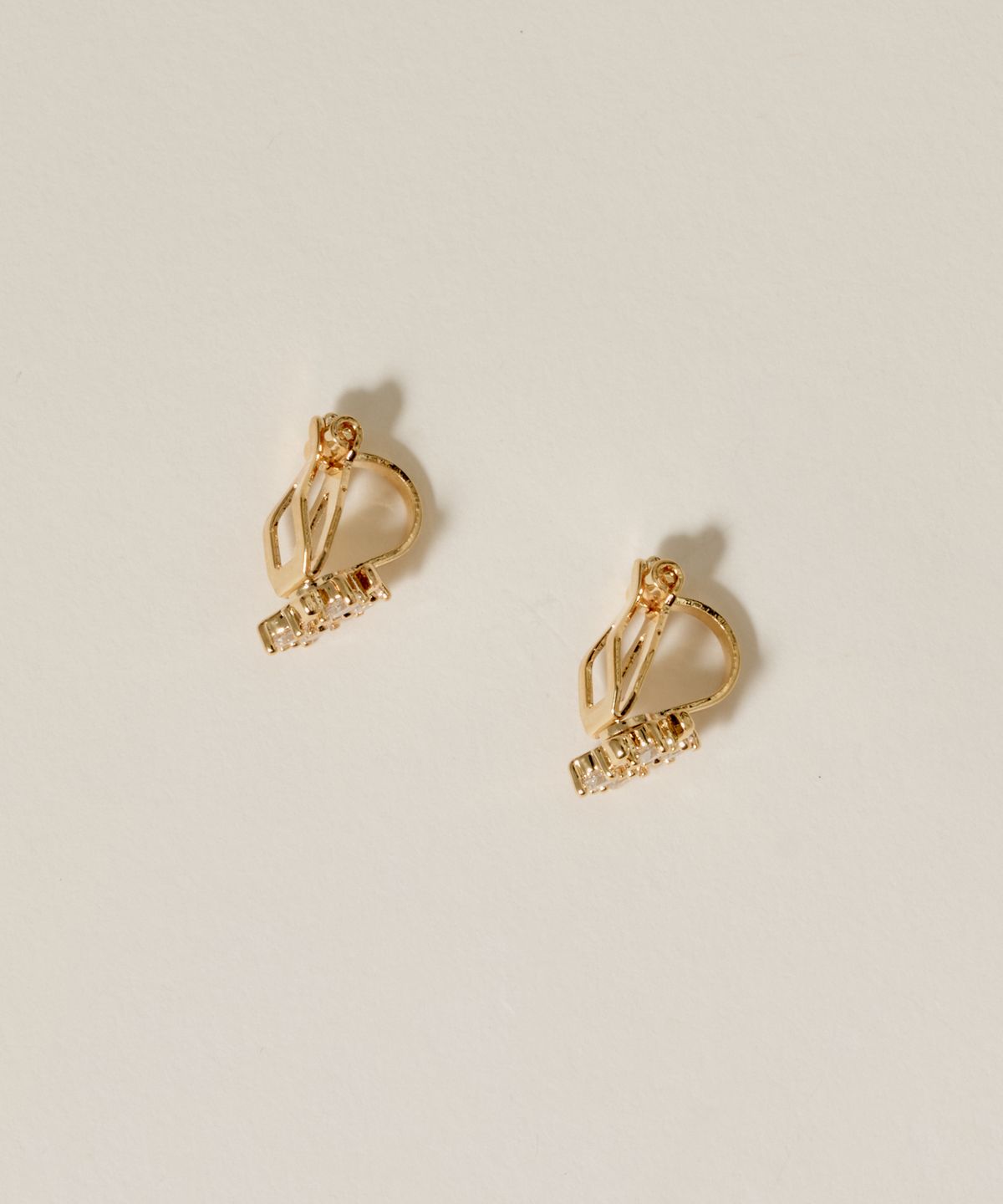 노비스도쿄(NOVICE TOKYO) 크로스 CZ 이어링 Cross CZ Earring / Gold