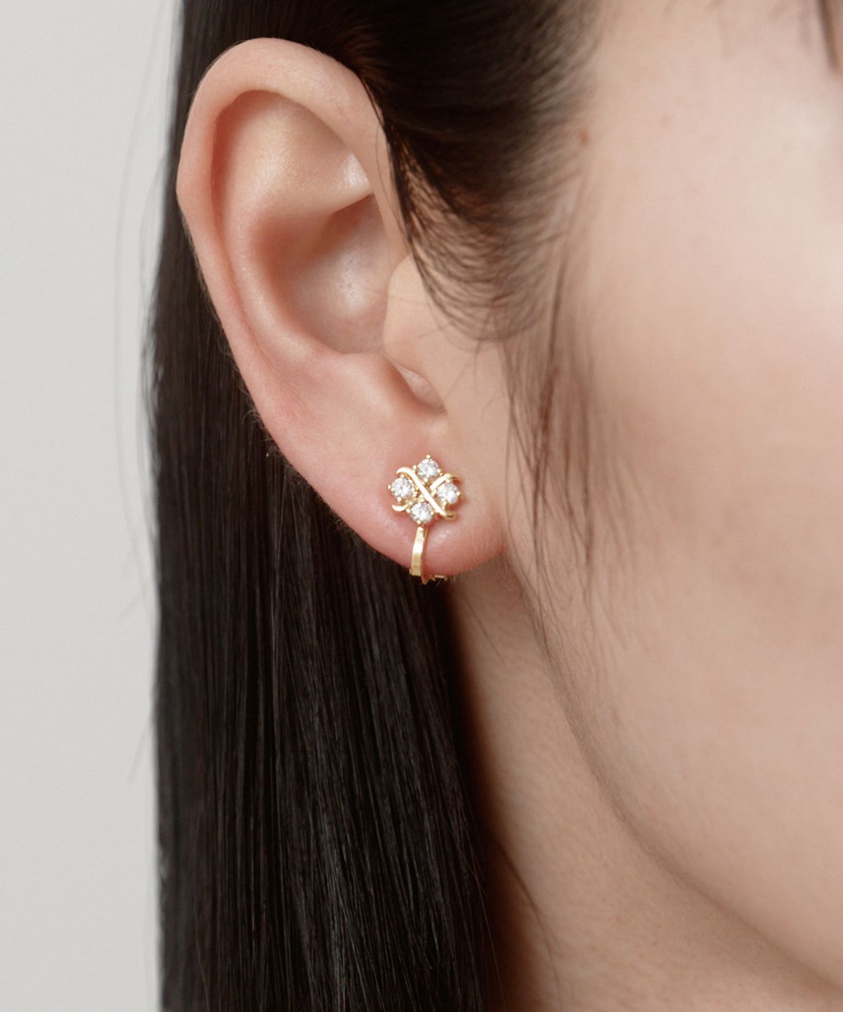 노비스도쿄(NOVICE TOKYO) 크로스 CZ 이어링 Cross CZ Earring / Gold